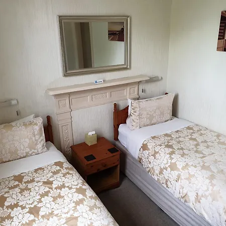 The Wycliffe Bed & Breakfast Folkestone Exterior photo