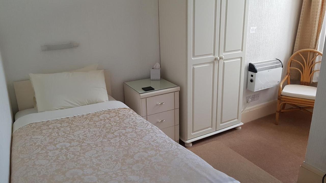 Bed & Breakfast The Wycliffe Folkestone