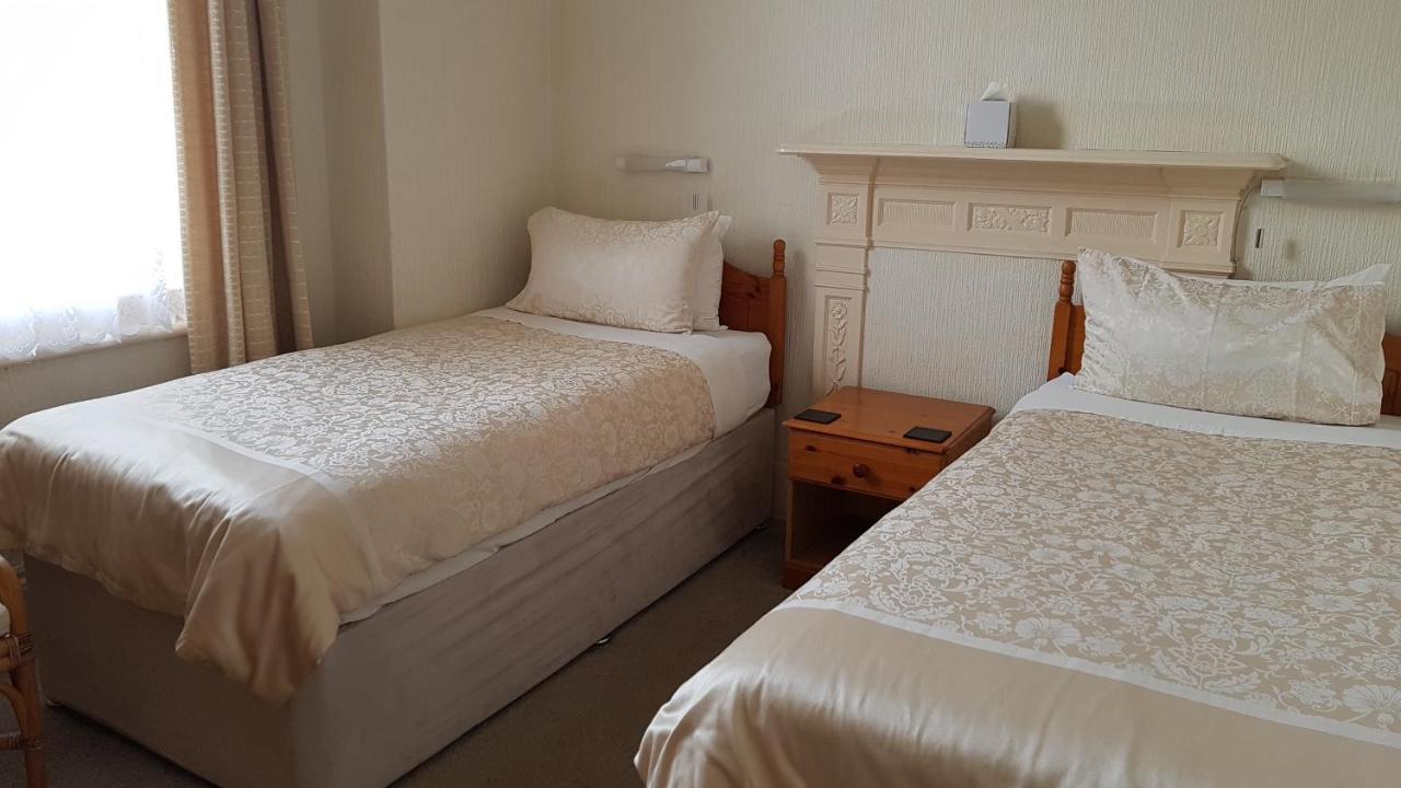 Bed & Breakfast The Wycliffe Folkestone